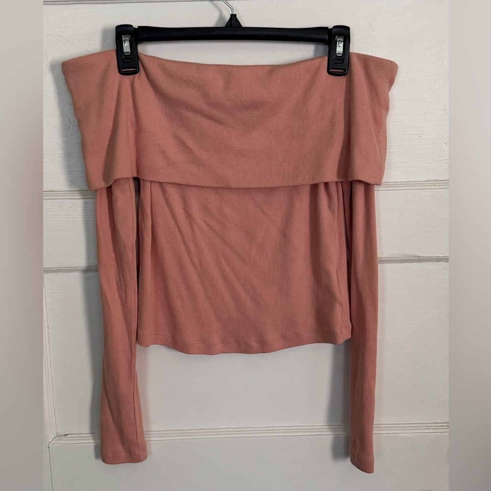 Express Fitted Ribbed Off The Shoulder
Overlay Tee